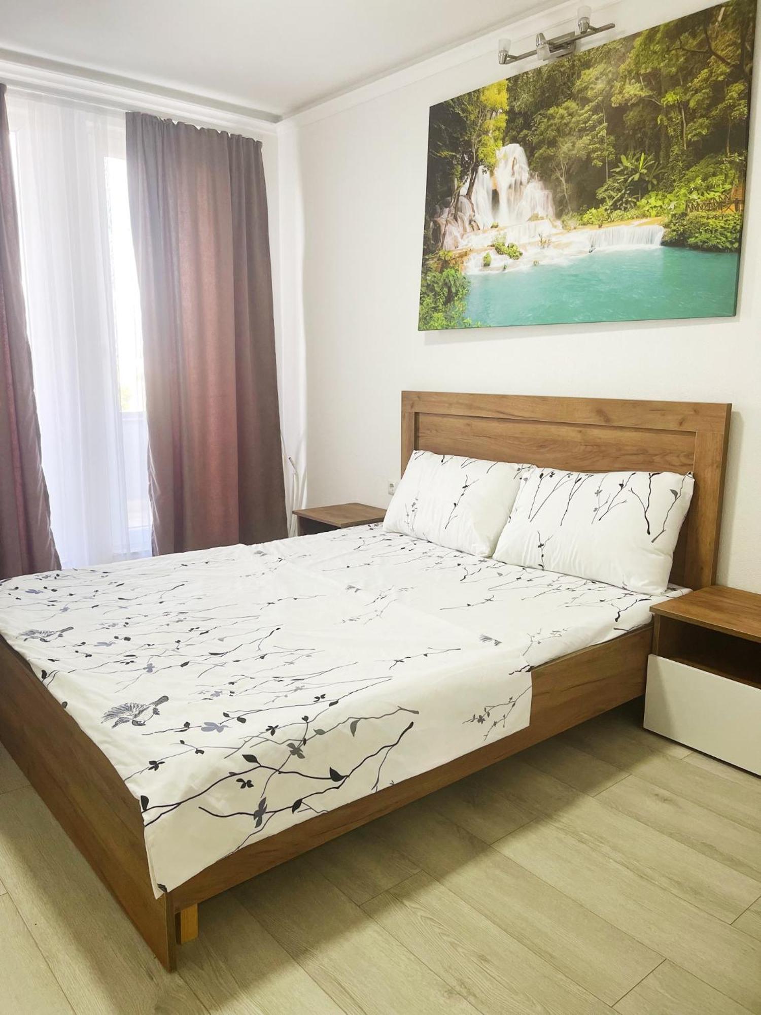 Infinity Plaza Hotel Gjakova ภายนอก รูปภาพ
