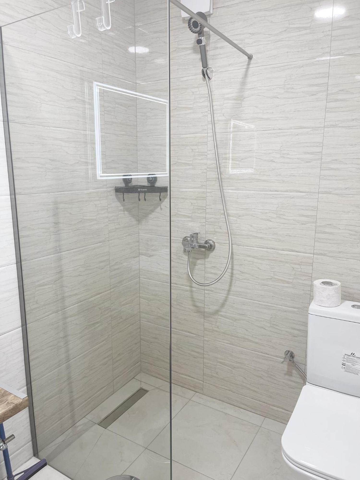 Infinity Plaza Hotel Gjakova ภายนอก รูปภาพ