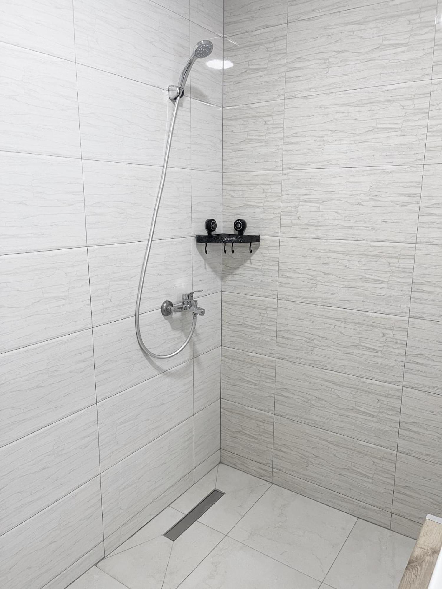 Infinity Plaza Hotel Gjakova ภายนอก รูปภาพ